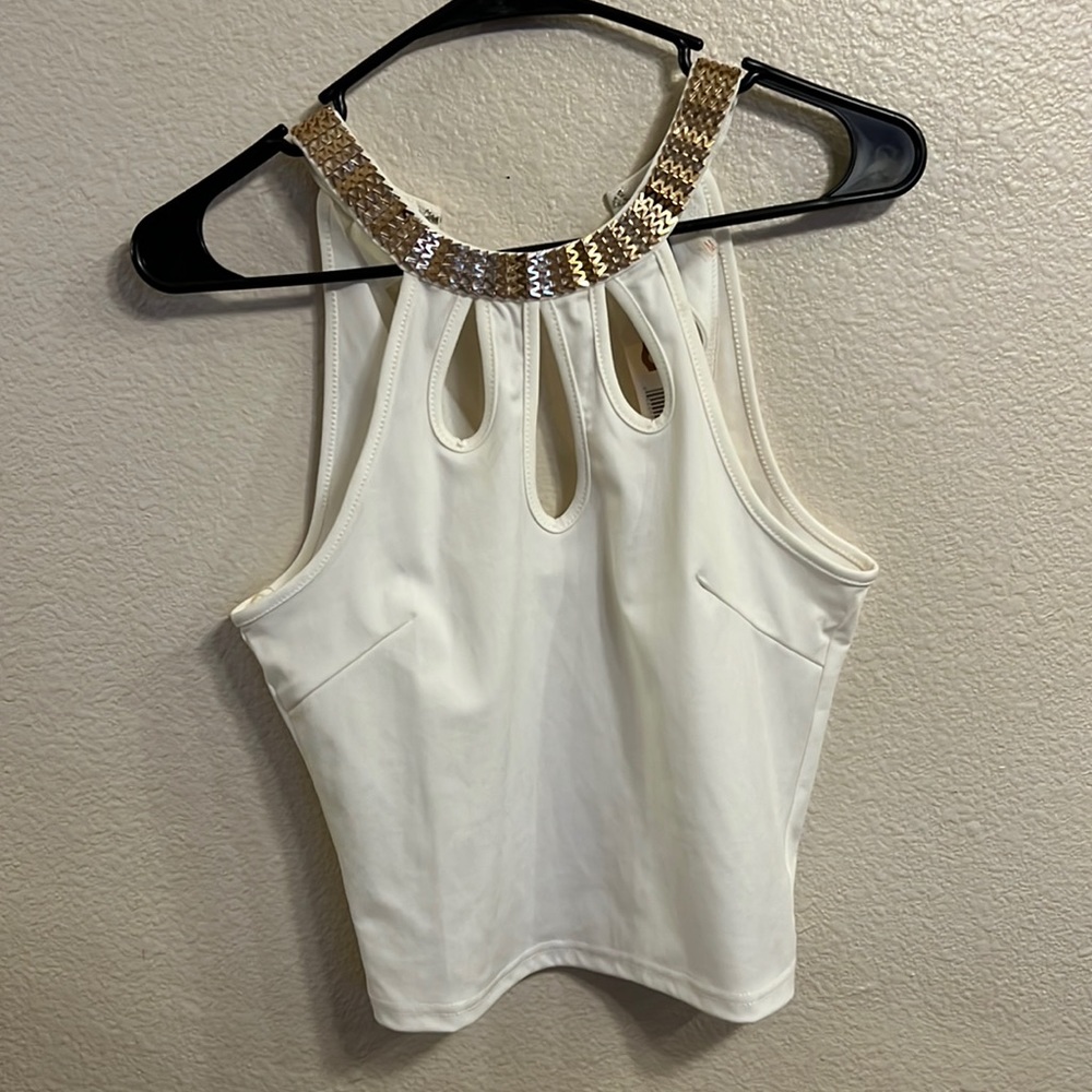 Medium White Top/Gold Neck